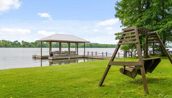 Decatur, TN 37322,357 Russell LN