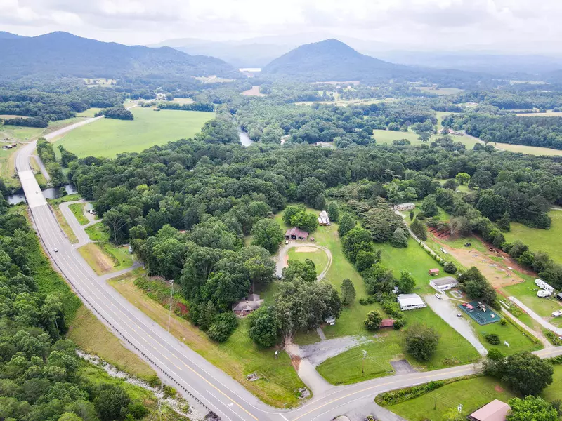 1242 Highway 64, Ocoee, TN 37361