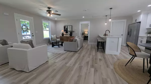 Dunlap, TN 37327,241 Dogwood LN