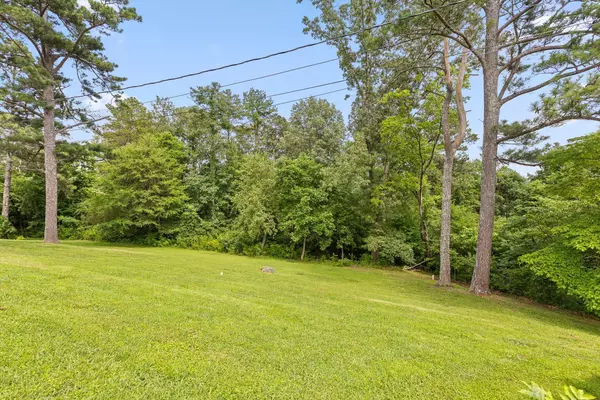 Chattanooga, TN 37421,1008 Panorama DR