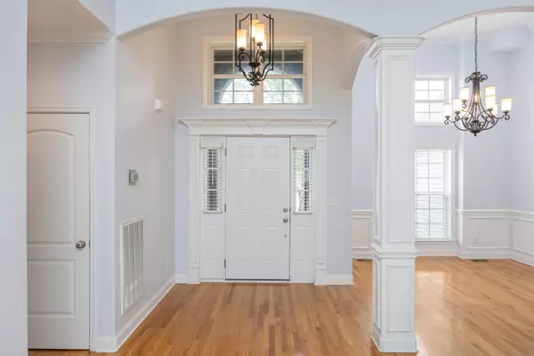 Ooltewah, TN 37363,8486 Gracie Mac LN