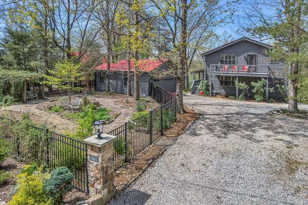 1841 Laurel Lake DR, Monteagle, TN 37356