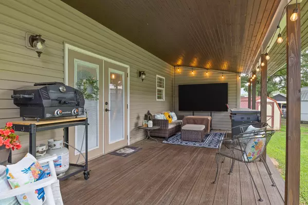 South Pittsburg, TN 37380,220 Charlene PL