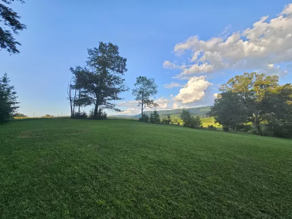 Dunlap, TN 37327,770 Jack Smith RD