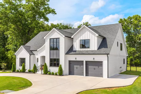 Ooltewah, TN 37363,7262 Sylar RD