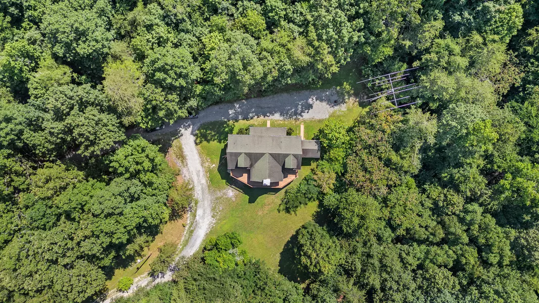 7524 Banther RD, Harrison, TN 37341