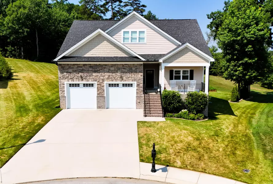 9228 Sir Charles CT, Harrison, TN 37341