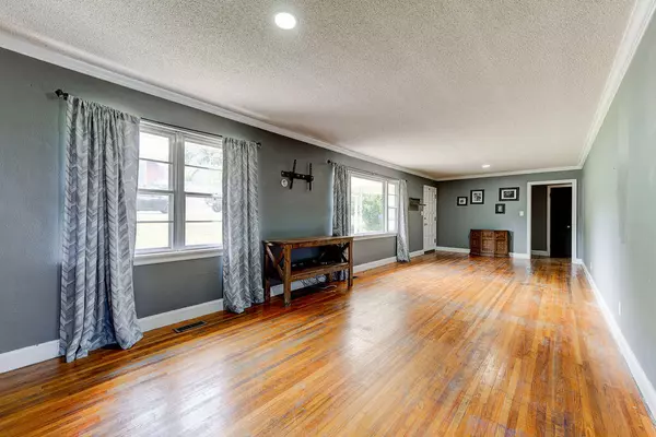 Chattanooga, TN 37412,3523 Pinellas LN