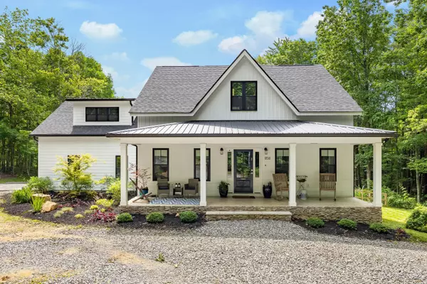 858 Walden DR,  Signal Mountain,  TN 37377
