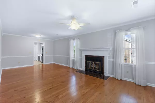 Chattanooga, TN 37421,6756 Hickory Manor CIR