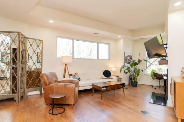 Chattanooga, TN 37405,4 Cherokee BLVD