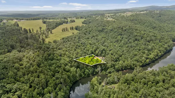 279 Bear Den TRL, Grandview, TN 37337