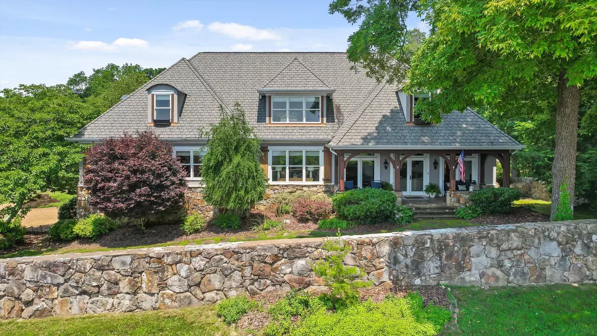 Walden, TN 37377,2109 Brow RD