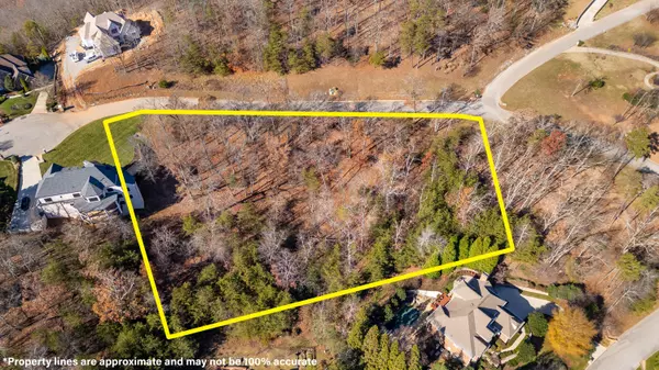 Ooltewah, TN 37363,2221 Horizons DR