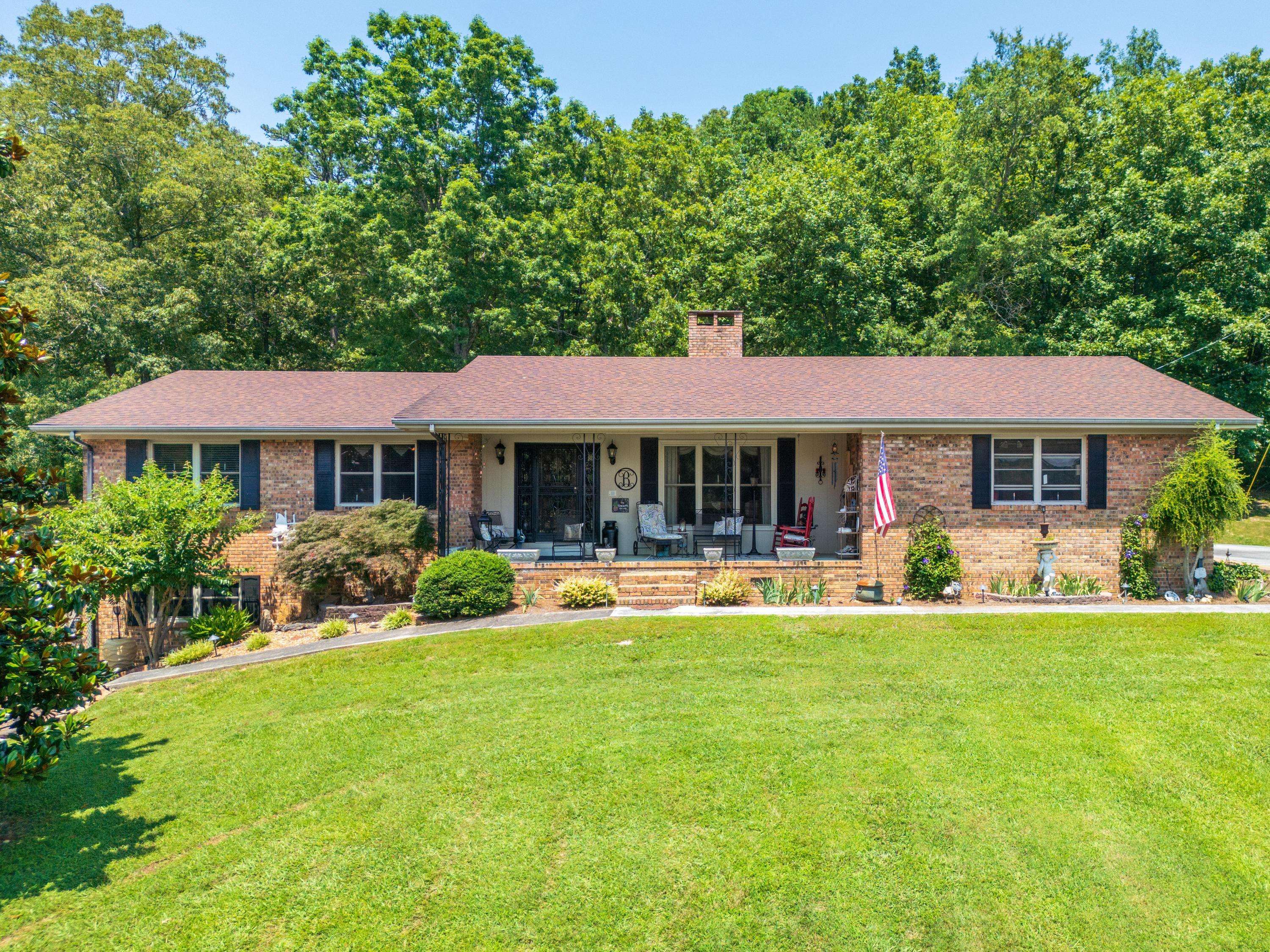 1117 Lee PIKE, Soddy Daisy, TN 37379