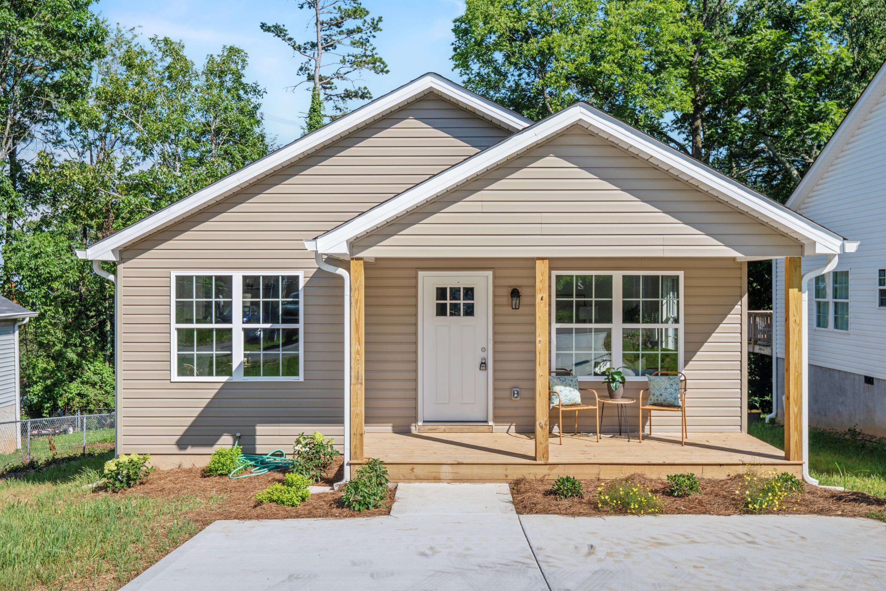 812 Aubrey AVE, Chattanooga, TN 37411