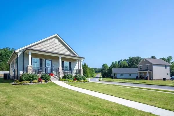 Dalton, GA 30721,421 Coahulla Creek DR