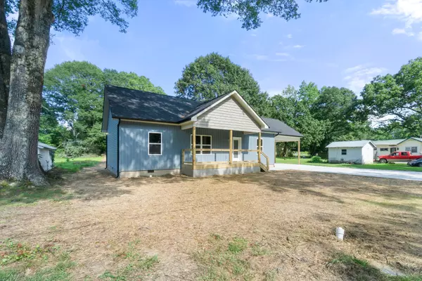 Lafayette, GA 30728,307 Cavender ST