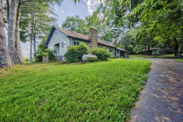 Ringgold, GA 30736,218 Hooper RD