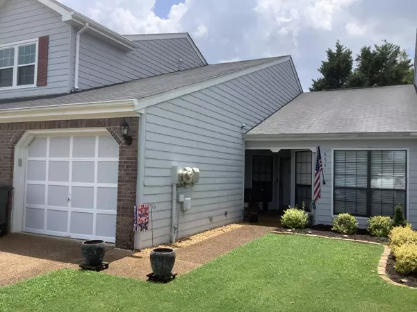 Chattanooga, TN 37421,6551 Hickory Brook RD