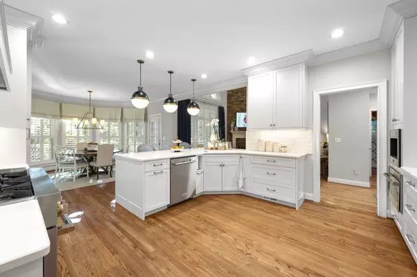 Signal Mountain, TN 37377,20 St Ives WAY
