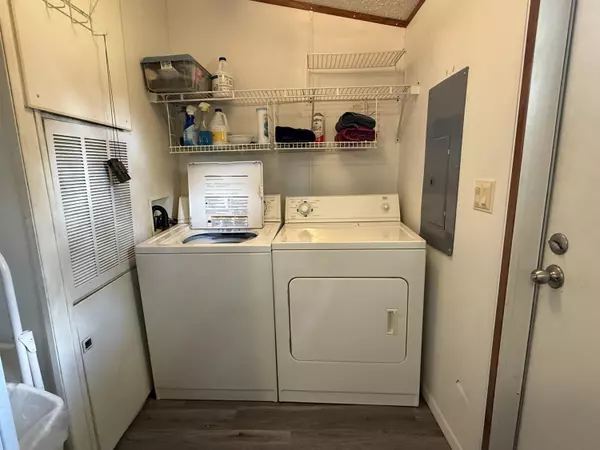 Dunlap, TN 37327,11556 R 8