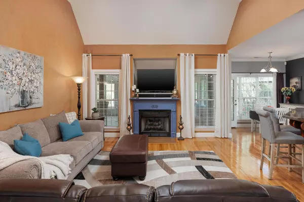 Soddy Daisy, TN 37379,10311 Rophe DR