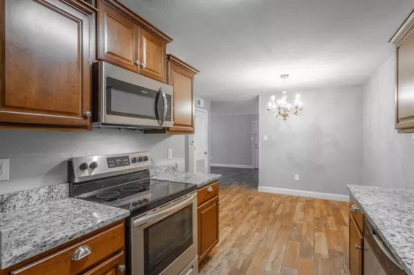 Chattanooga, TN 37405,900 Mountain Creek RD