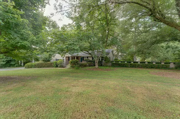 Dalton, GA 30720,1117 Lakemont DR