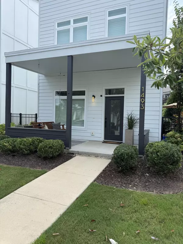 Chattanooga, TN 37408,1493 Sinclair AVE