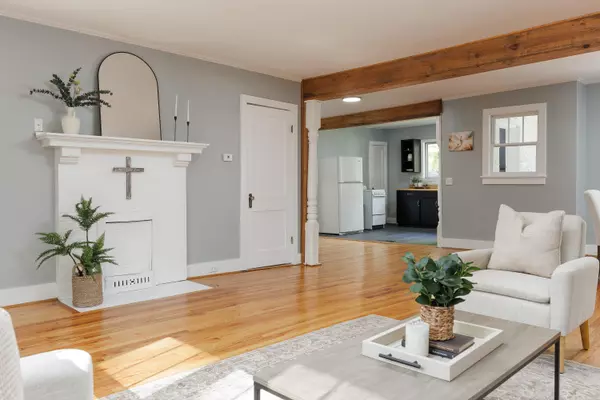 Soddy Daisy, TN 37379,11387 Spring ST