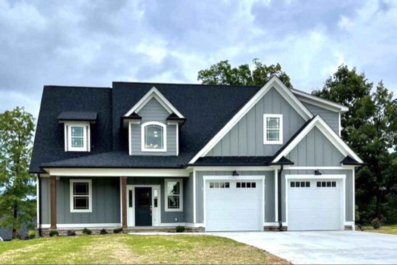 27 Stones River DR, Chickamauga, GA 30707