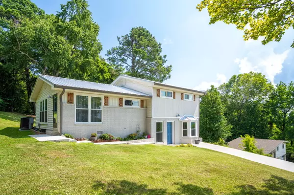 Rossville, GA 30741,235 Lewis ST