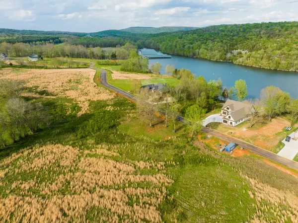 Jasper, TN 37347,175 Edgewater WAY