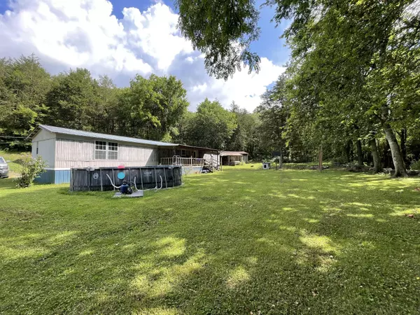 Pikeville, TN 37367,3406 Lowes Gap RD
