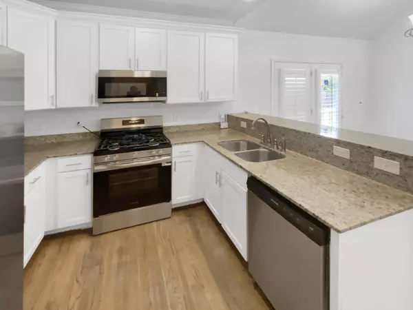 Chattanooga, TN 37421,1783 Andover PL
