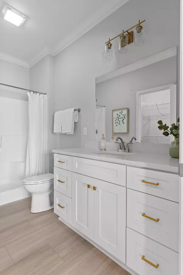 Chattanooga, TN 37421,2583 Bannerman LN