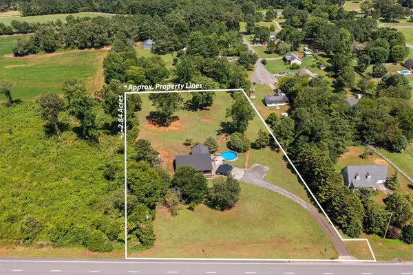 Cohutta, GA 30710,5120 Cleveland HWY