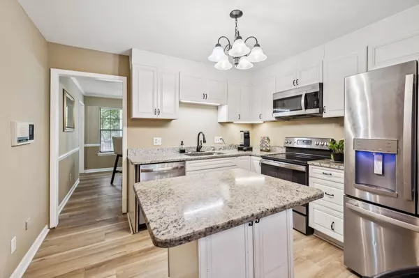 Chattanooga, TN 37421,8807 Hurricane Manor TRL