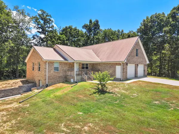 137 Love DR, Chatsworth, GA 30705