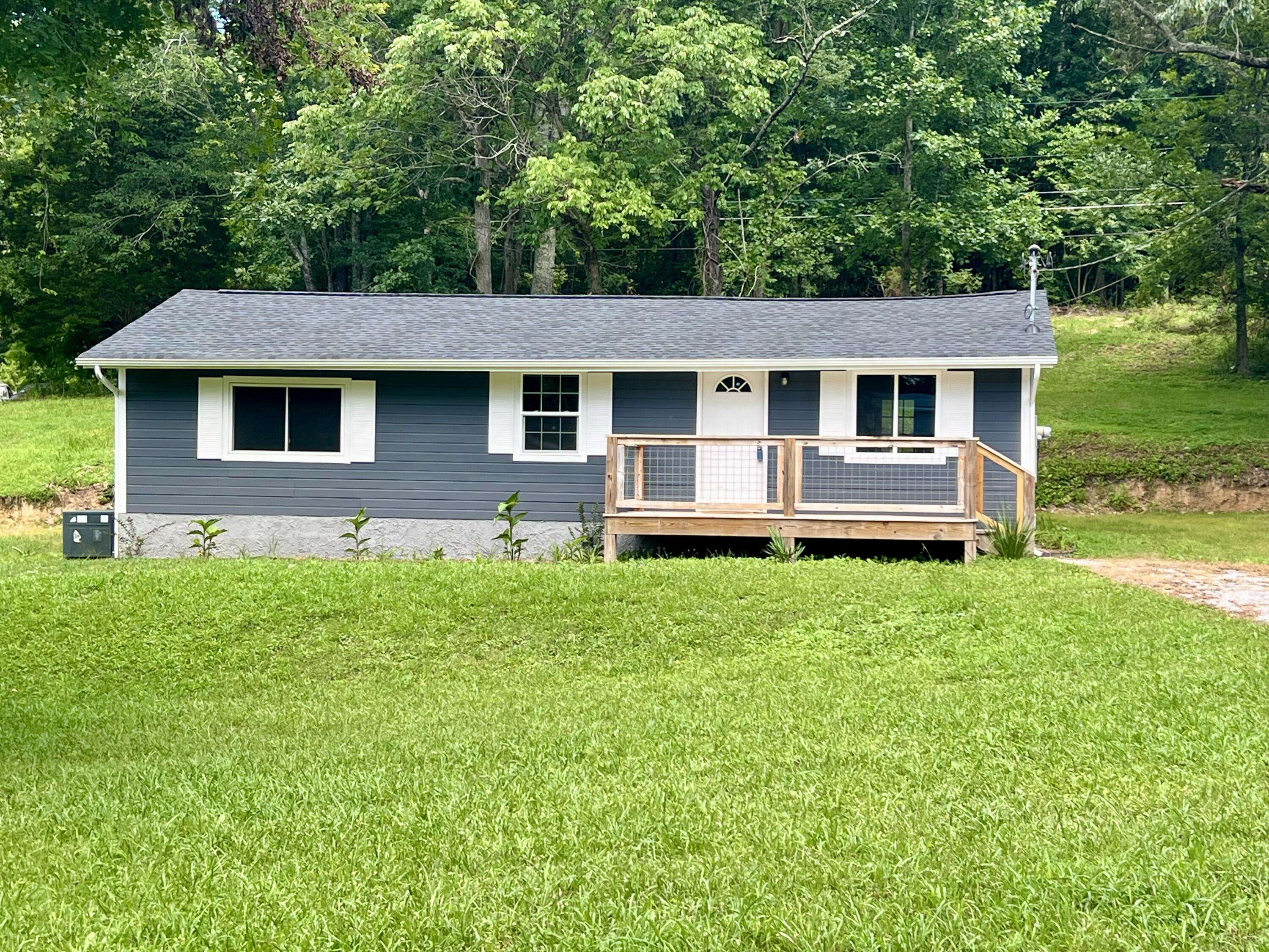 13816 Mount Tabor RD, Soddy Daisy, TN 37379