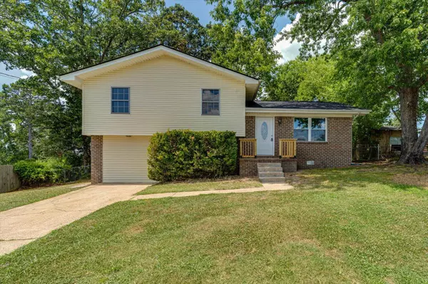 20 Lawrence CIR, Ringgold, GA 30736