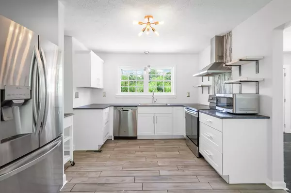 Chattanooga, TN 37412,909 Mchann DR