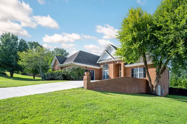 Ooltewah, TN 37363,9836 Leslie Sandidge DR