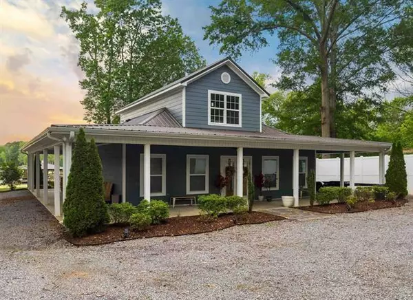 122 Malibu CIR, Scottsboro, AL 35769