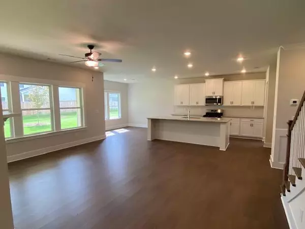 Ooltewah, TN 37363,8332 Shrewsbury LN
