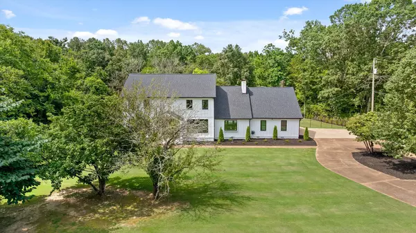 Ooltewah, TN 37363,9220 Hopi TRL