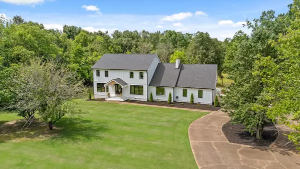 Ooltewah, TN 37363,9220 Hopi TRL