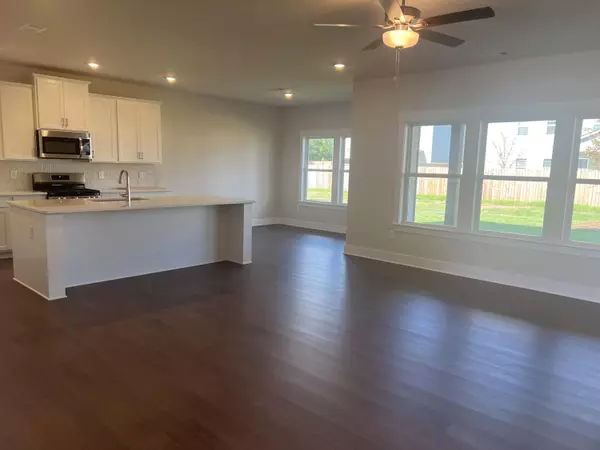 Ooltewah, TN 37363,8320 Shrewsbury LN