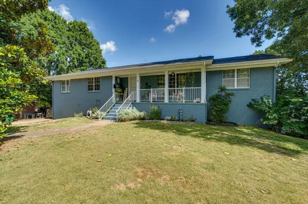 64 Stovall ST, Fort Oglethorpe, GA 30742